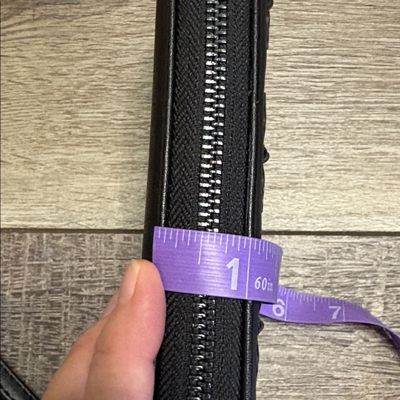 NWT Betsey Johnson Halloween Bats Zip Around Wallet Clutch - Picture 8 of 9